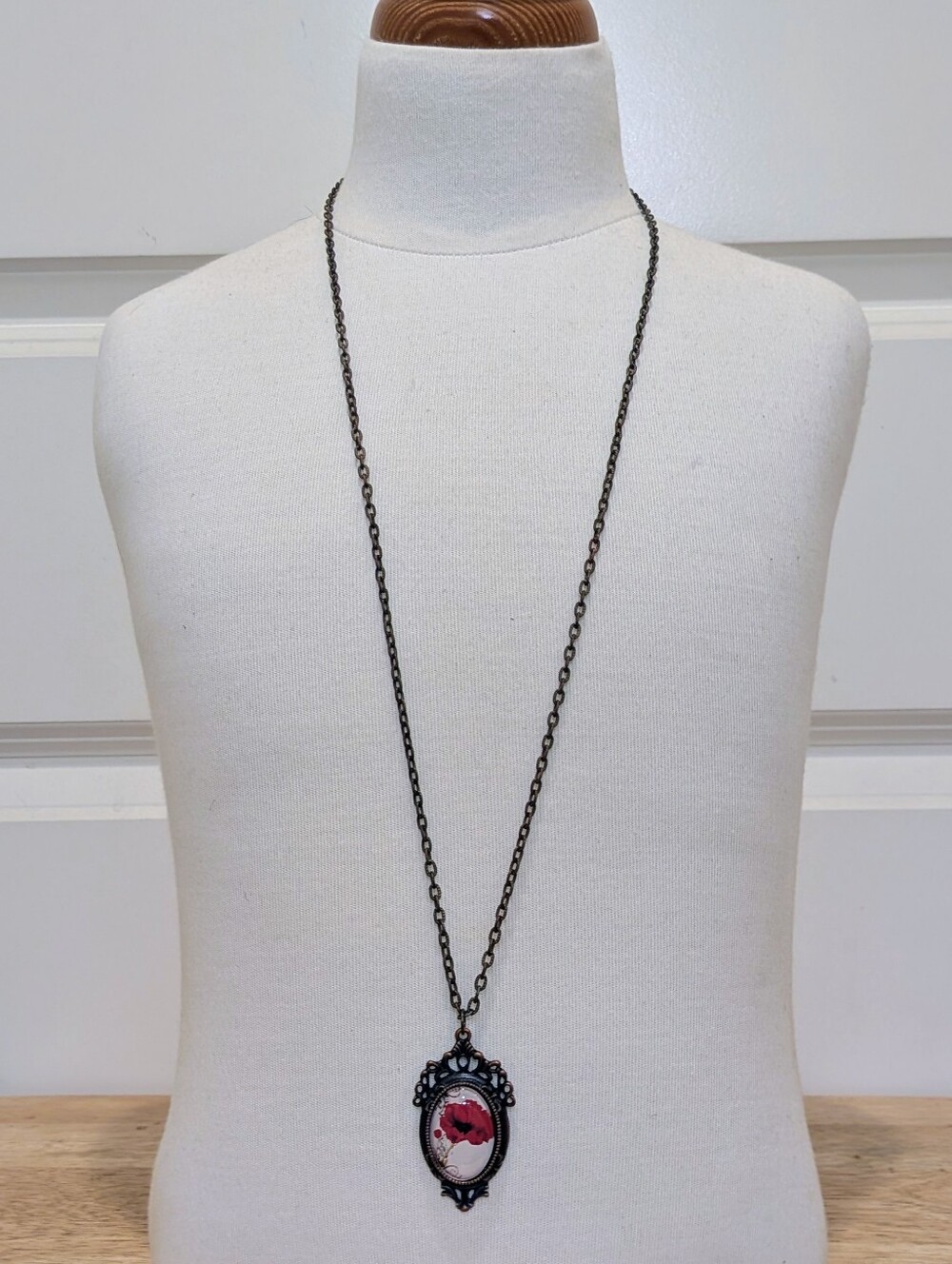 EUC 30" Bronze Tone Scrollwork Poppy Pendant with Matching Long Chain